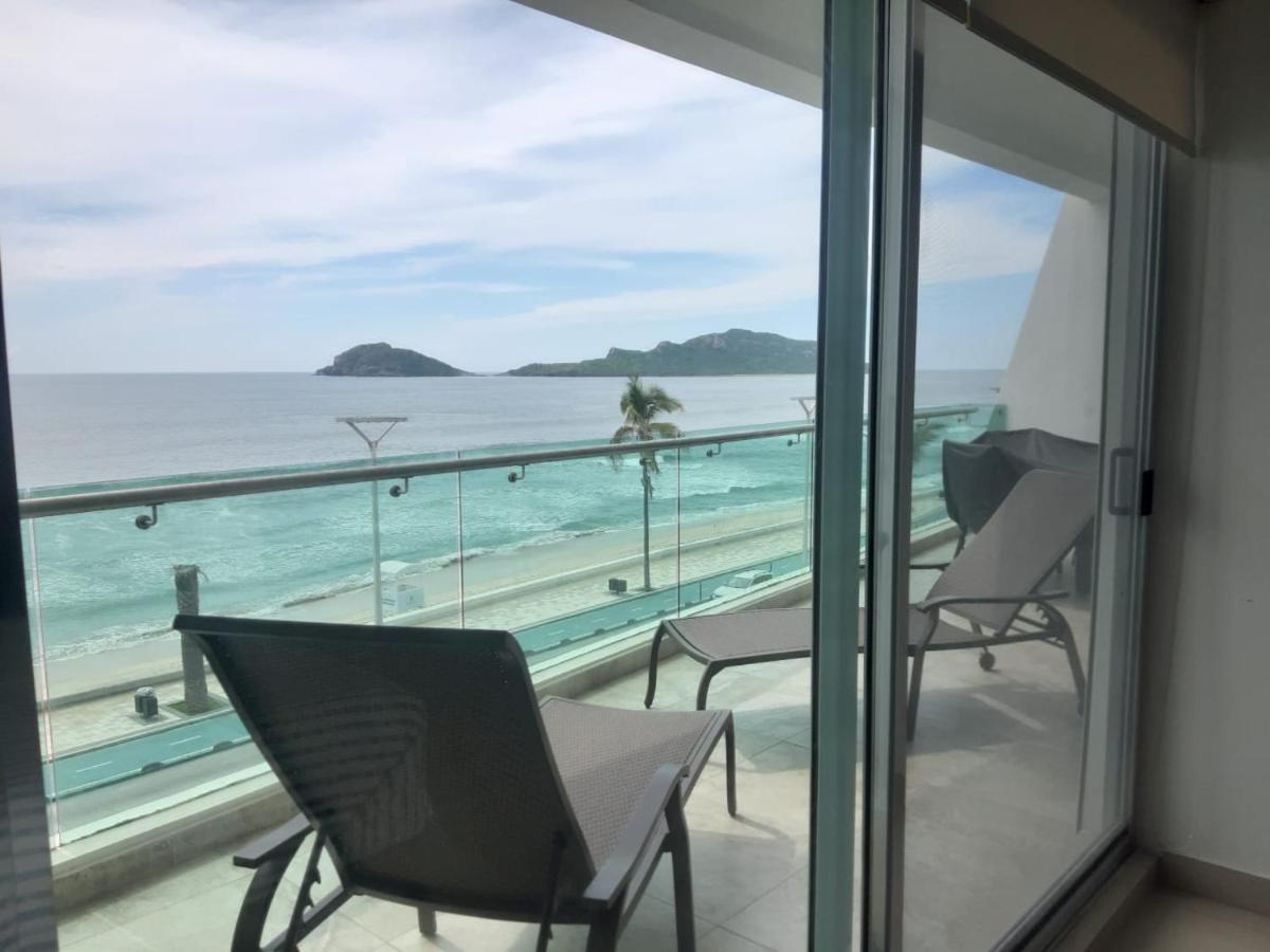 Hermoso Y Moderno Departamento Frente Al Malecon Con Preciosa Vista Al Mar Mazatlán Exteriör bild